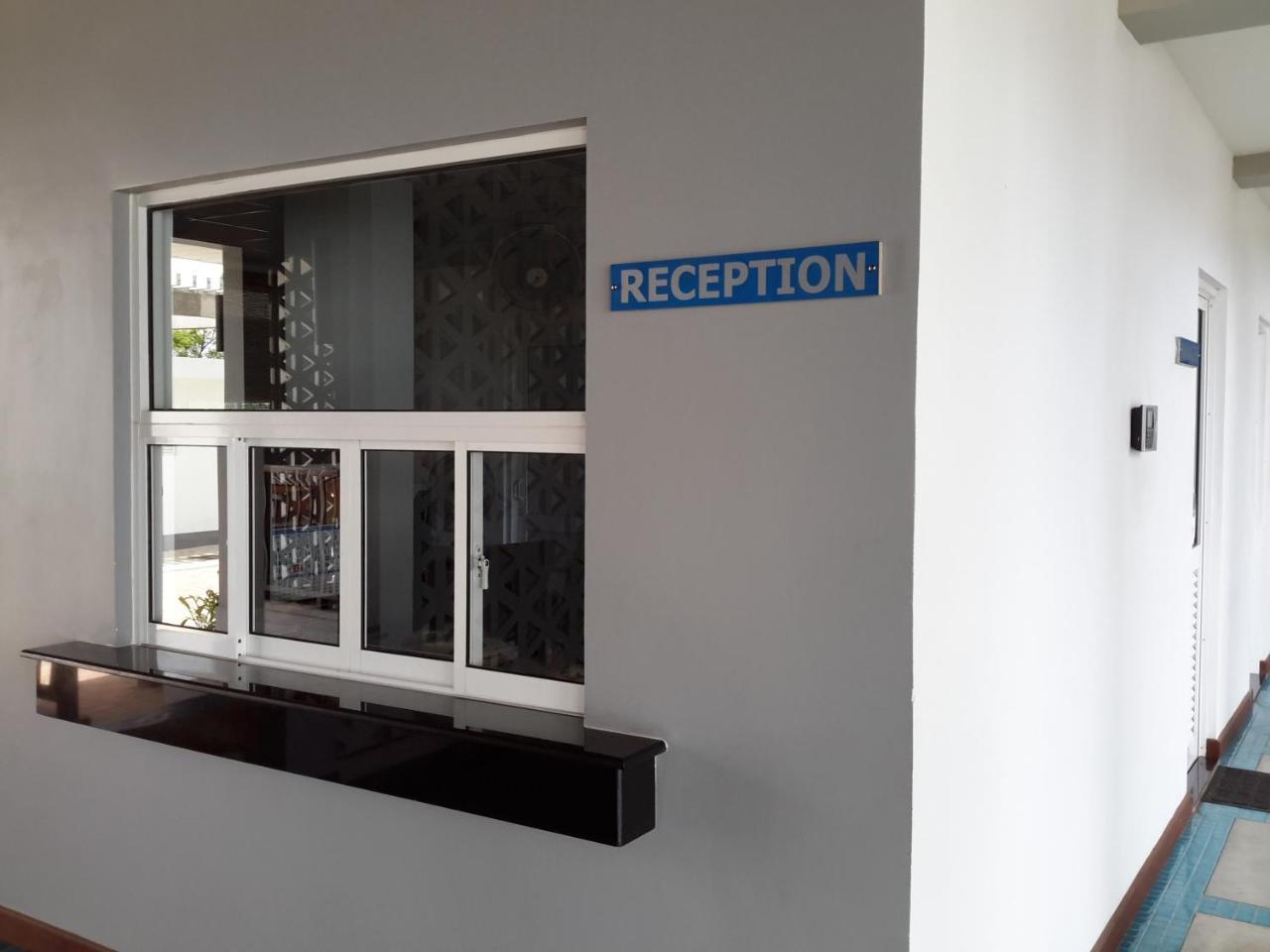 LLH 1G2 Nilaveli Ocean Front Condos Esterno foto